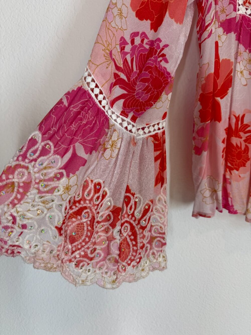 Miss June Paris Pink Floral Boho Blouse Embroidered Bell Sleeve Tassel Large - Picture 6 of 10